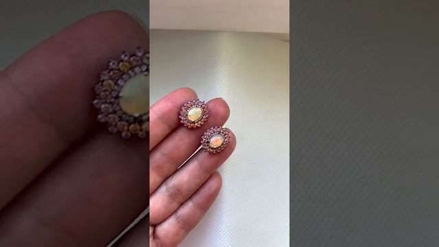 Серебряные серьги с опалами смотреть онлайн