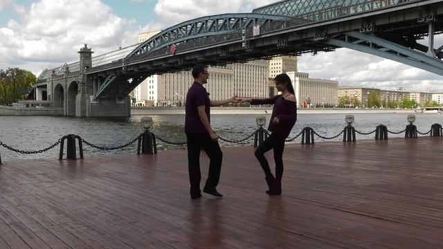 West Coast Swing - пассы и их вариации.