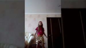 Я танцую восточный танец.