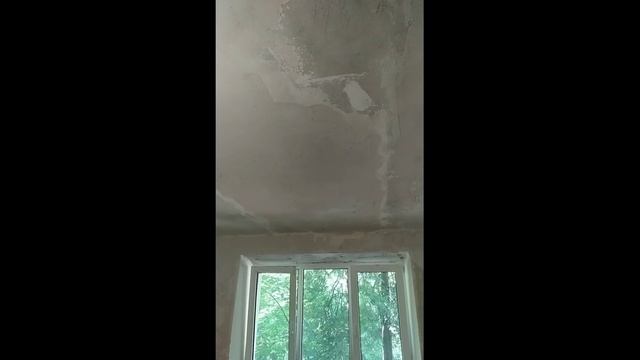 упал# потолок//делаем# ремонт сами