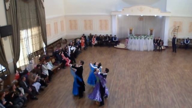 Европейские танцы-попурри смотреть онлайн