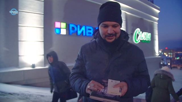 Тилль Линдеманн встретился с иркутянами и раздал автографы смотреть онлайн