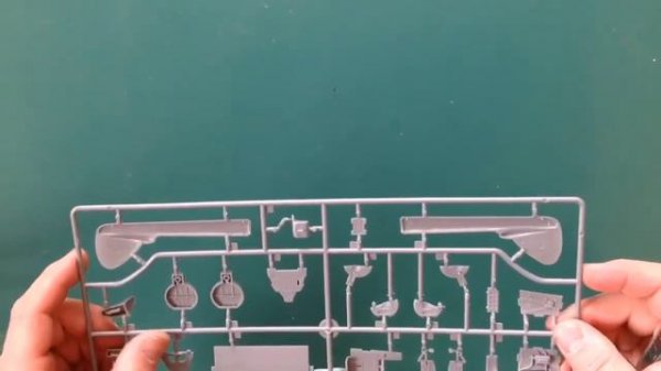 Trumpeter 1/48 Dh 100 Vampire FB.5 - Kit Review