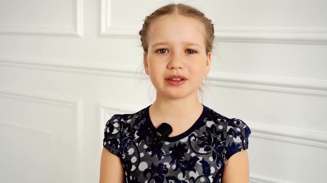 Р. Казакова "На фотографии в газете", читает Аделина Байрхаева смотреть онлайн