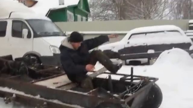 ГУСЕНИЧНЫЙ ВЕЗДЕХОД СВОИМИ РУКАМИ смотреть онлайн