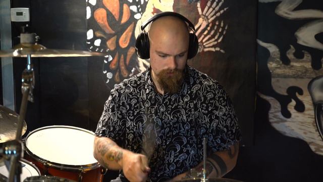 The Weeknd Can't Feel My Face Rock Cover смотреть онлайн