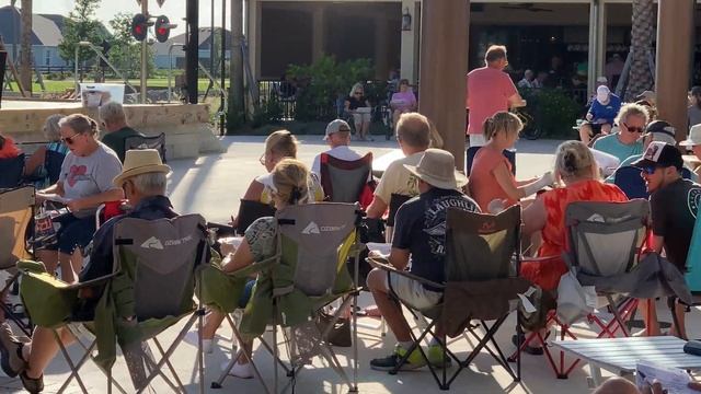 Sawgrass Grove Boozy Bingo in the Villages! смотреть онлайн