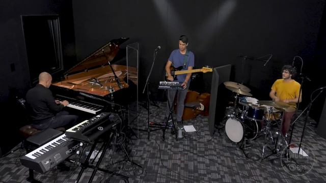La Lucha | Treaty - Live From Studio A смотреть онлайн