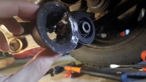 замена саленблоков на передних рычагах audi80 b3