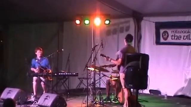 JPTrio at 2013 Milwaukee Irish Fest Village Pub stage смотреть онлайн