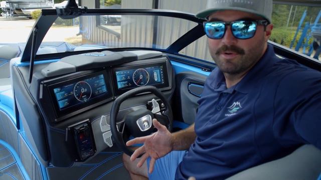 The NEW Centurion Fi23/25 Review (Wake Surfing Boat) смотреть онлайн
