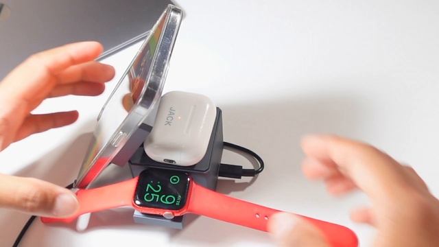 UNBOXING Anker 3-in-1 Magsafe Cube And First Impressions! смотреть онлайн