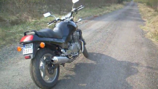 Suzuki GSX 1100 G смотреть онлайн