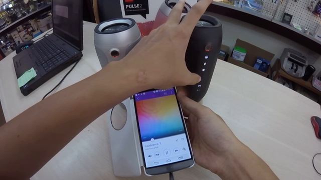 How to pair 2 JBL Pulse 2 and some tricks with LED on Pulse 2 смотреть онлайн