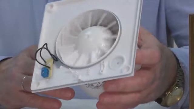 Видеообзор, тест и сравнение вентиляторов. Как выбрать вентилятор для ванной комнаты и туалета. смотреть онлайн