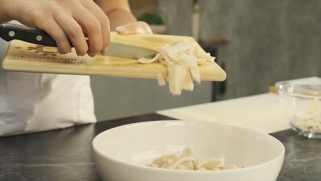 Рецепт салата с кальмарами - Брестский мясокомбинат смотреть онлайн