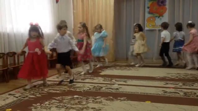 Мамин день. Владик, Худинова смотреть онлайн