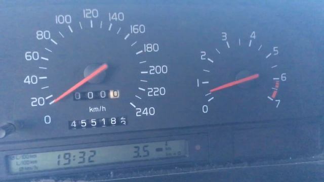 Нестабильная работа двигателя Volvo 850.Неисправный ДМРВ. смотреть онлайн