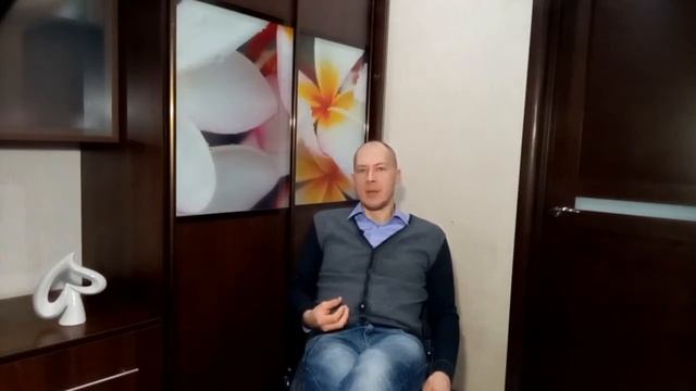 ★Что делать, когда хочешь пописать, но нет возможности сходить в туалет, и вы вынуждены терпеть смотреть онлайн