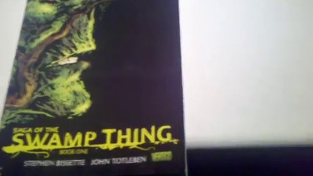 The London Nerd - Saga Of Swamp Thing Book 1 Review смотреть онлайн