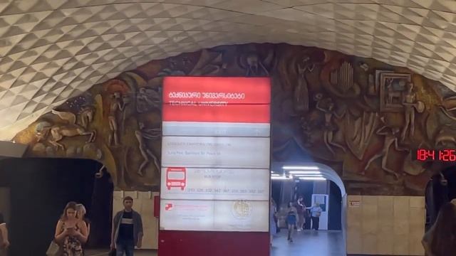 ПРОШУ ПОМОЩЬ У МЕСТНЫХ НАЙТИ КЛАД! смотреть онлайн