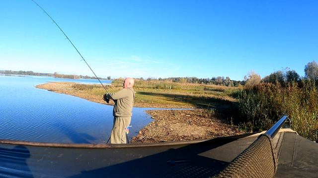 Рыбалка в Ноябре смотреть онлайн