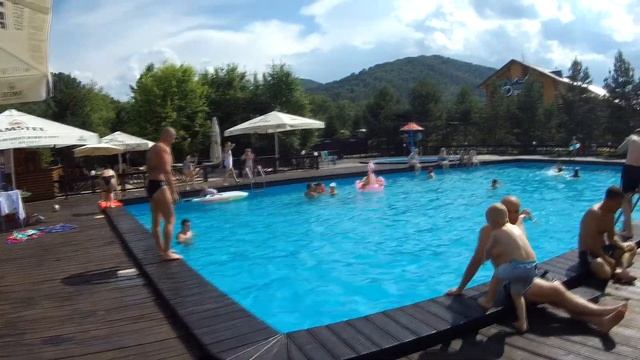 на чем лучше путешествовать часть третья смотреть онлайн