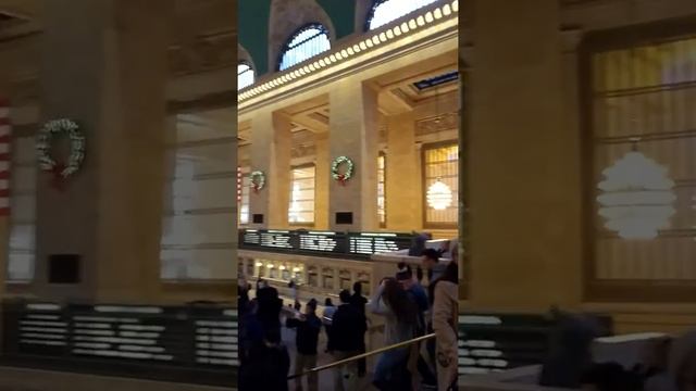 Solid Roc In A New York City( Grand Central Station)#nyc #bigapple #newyorkcity #usa #catchthetrain смотреть онлайн