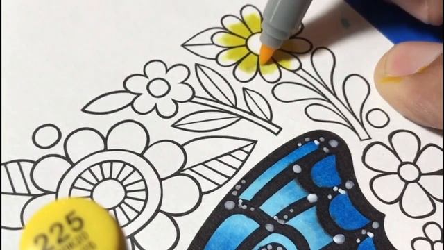 Finecolour Coloring in Butterfly Mandalas Coloring Book смотреть онлайн