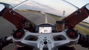 DUCATI PANIGALE 1299S TOP SPEED +300KMH
