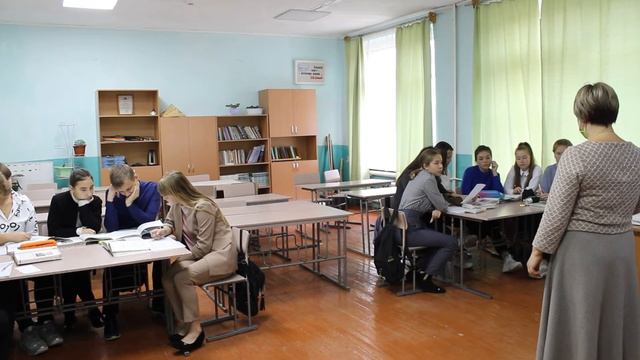 Урок истории в 10 классе "Захват власти большевиками" смотреть онлайн