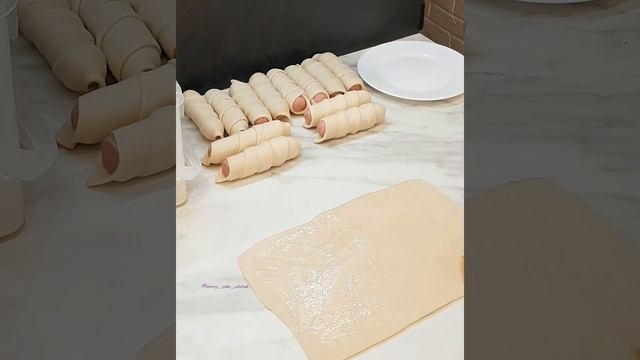 Таймлапс. Сосиски в тесте это быстро и просто! смотреть онлайн