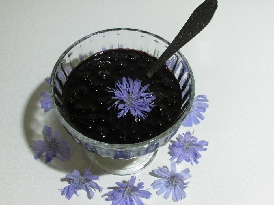 НЕВЕРОЯТНО ВКУСНОЕ ЧЕРНИЧНОЕ ВАРЕНЬЕ НА ЗИМУ БЕЗ ОСОБЫХ ХЛОПОТ! смотреть онлайн