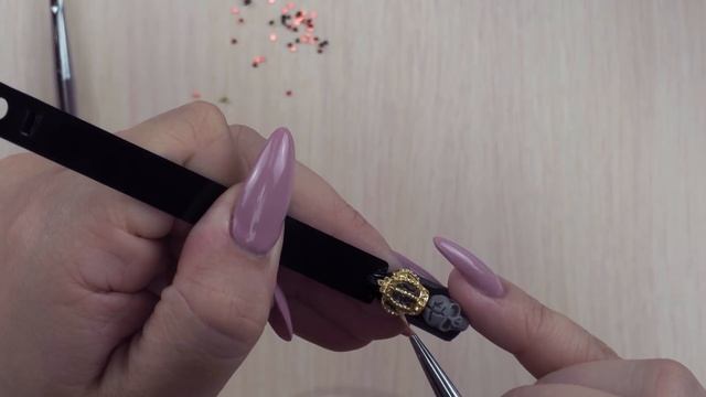 Очень смелый дизайн ногтей от Кати Эйгер! смотреть онлайн