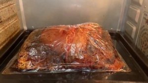 Сегодня запекаю рульку от мираторг.