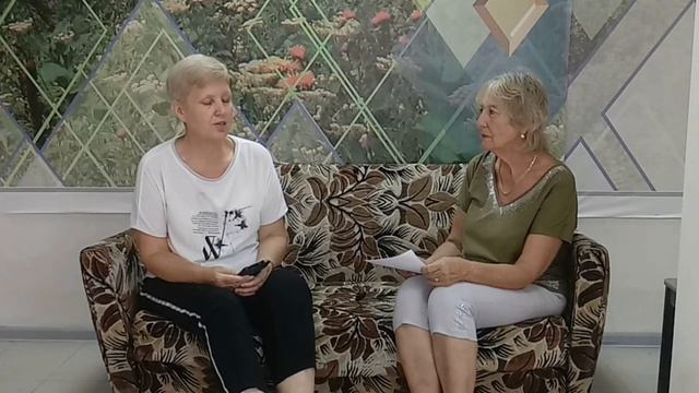 Народный корреспондент Таисия Данива разбирается в имени нашей уникальной Ии Кренштрем. смотреть онлайн