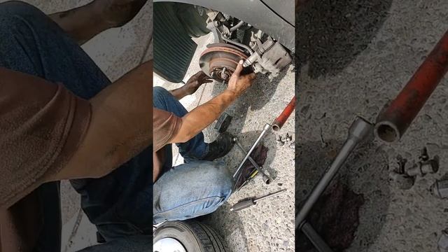Cambio del Esparrago del Kia Picanto смотреть онлайн