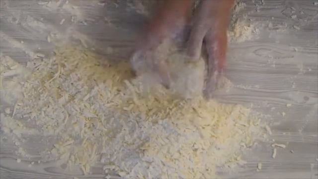 СЛОЁНОЕ ТЕСТО ОЧЕНЬ БЫСТРОГО ПРИГОТОВЛЕНИЯ!!! смотреть онлайн