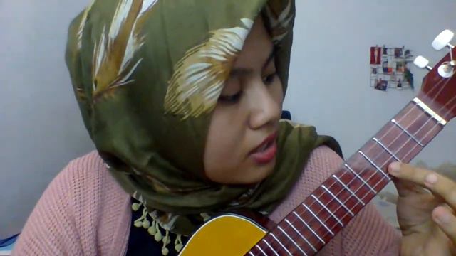 Let Me Down Slowly - Alec Benjamin Cover Ukulele (Belajar Ukulele) смотреть онлайн