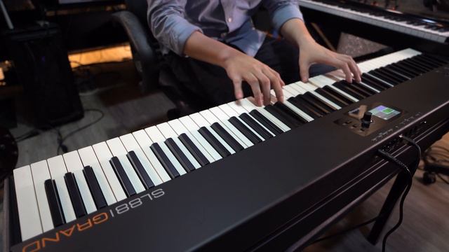 Studiologic SL88 Grand Review (Compare with Korg Grandstage) - PIANIST REVIEW смотреть онлайн