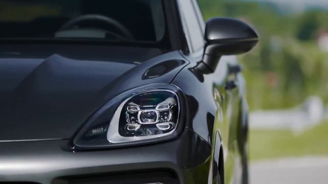 NEW Porsche Cayenne Coupé S - 2020