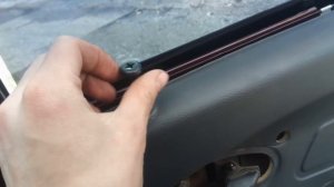 замена клипс дверной обшивки Ваз 2115