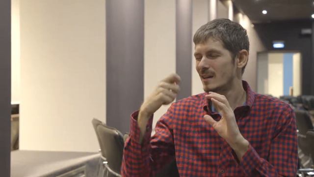 Я не ищу работу, я ищу партнеров: история старт-апа "Жестовый код" смотреть онлайн