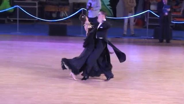 Лунёв Артем - Бизяева Марина. Кубок Престижа 2011. Tango смотреть онлайн