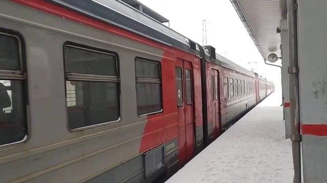 Электропоезд ЭД4М-0283 сообщением Голутвин - Москва смотреть онлайн