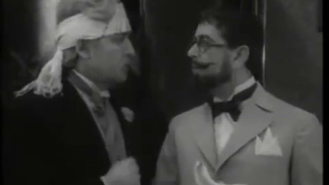 Blázinec v prvním poschodí (1969): Vlastimil Brodský a Lubomír Lipský смотреть онлайн