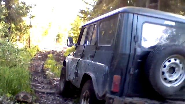 УАЗ Хантер машина для бездорожья смотреть онлайн