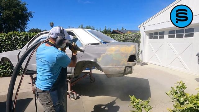 COSWORTH 190E Stripped in 5 Minutes! | Dustless Blasting DB500 On A Rare Mercedes! смотреть онлайн