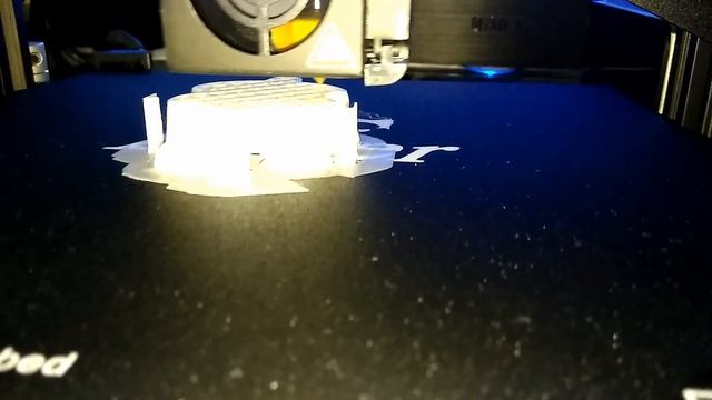 Ender 3 3D Принтер Первая печать и первые впечатления смотреть онлайн