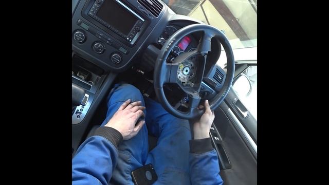 Приехал с бедой))-Диагностика и ремонт ESP,ABS,EPC,AirbBag,Check Engine и усилителя руля смотреть онлайн